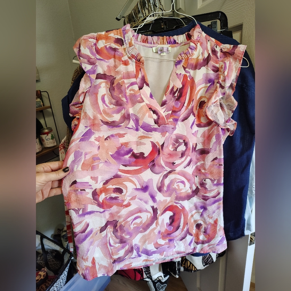 JADE Floral Ruffle Sleeve Top